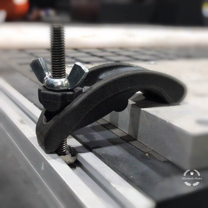 R3 CNC engraving machine